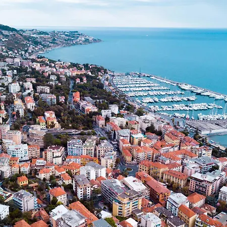 Sakura Affittacamere 3*